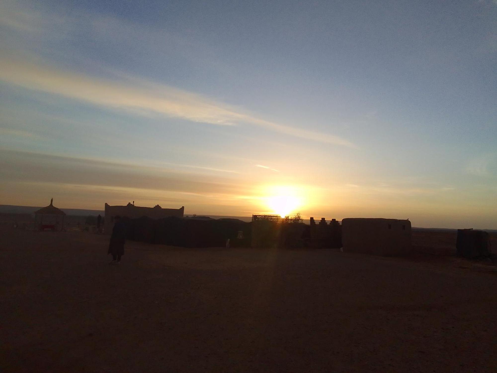 Отель Camp Familia Erg Chebbi Мерзуга Экстерьер фото