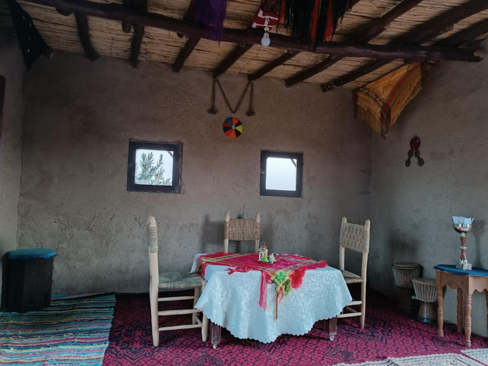 Отель Camp Familia Erg Chebbi Мерзуга Экстерьер фото